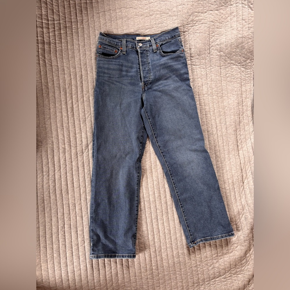 Levis ribcage straight ankle